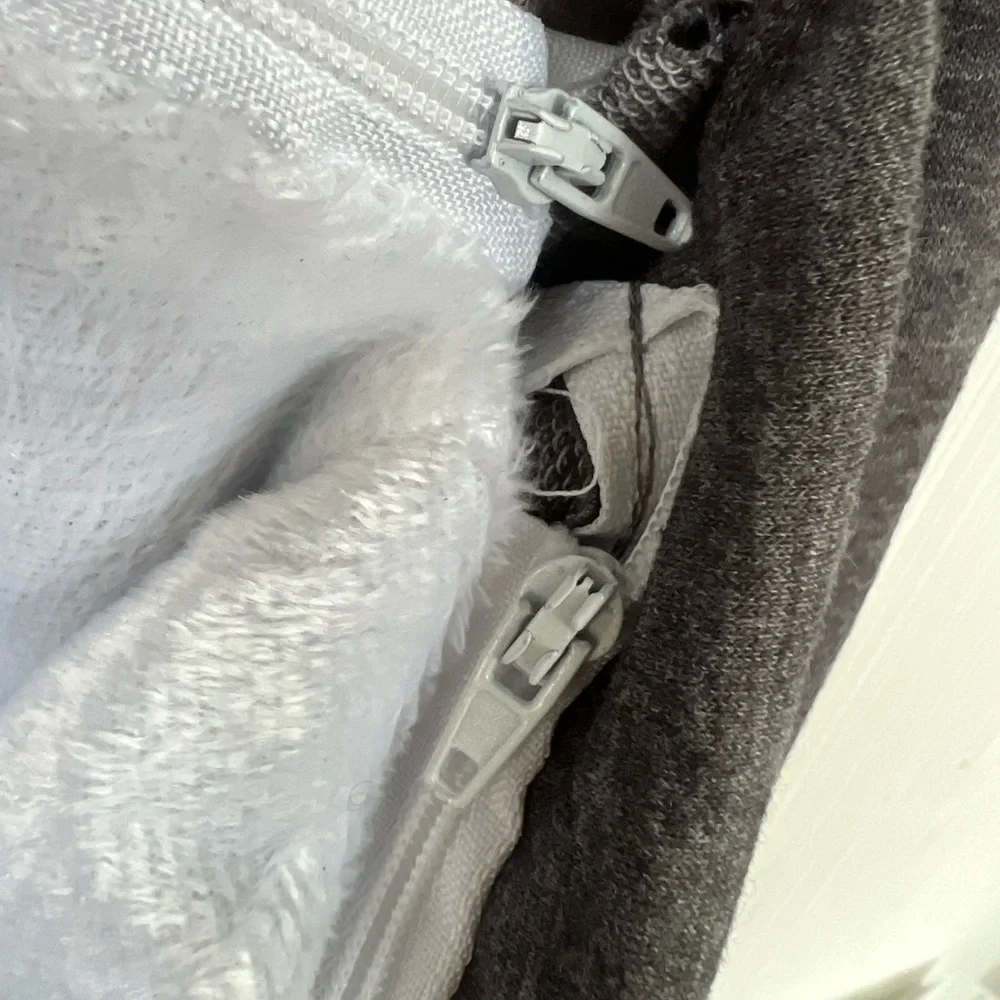 ALYC Unisex Pet Holder Carrier Hoodie